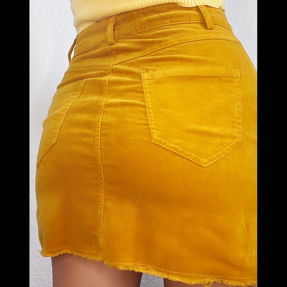 Forever 21 Mustard Yellow Mini Skirt - Picture 2 of 3